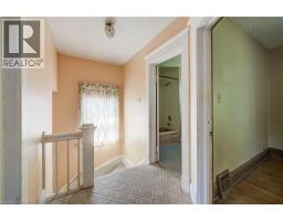 2 SAMUELSON Street - 16