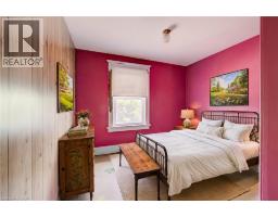 2 SAMUELSON Street - 19