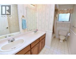 275 WOODLAND Drive - 13