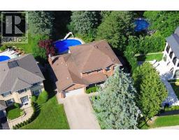 275 WOODLAND Drive - 2