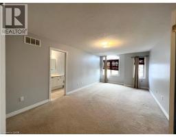 11 ARMOUR Crescent - 10