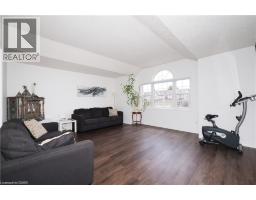 14 DONNENWERTH Drive - 23