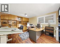 92 AUCHMAR Road - 26