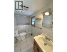 116 SOVEREEN Street - 10