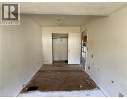 116 SOVEREEN Street - 22
