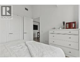 21 E PARK Street E UnitNo. 717 - 23