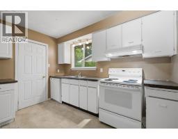 1262 ALDRIDGE Crescent - 13