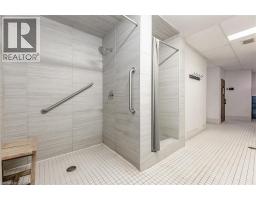 3227 KING Street E UnitNo. 1112 - 40
