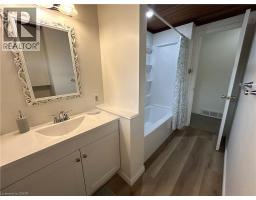 26 FRIARS Court - 13