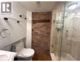 26 FRIARS Court - 16