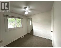 26 FRIARS Court - 17
