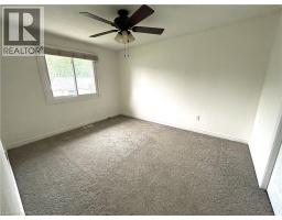 26 FRIARS Court - 19