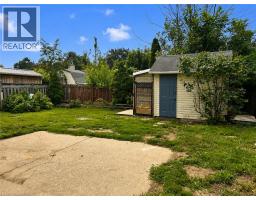 26 FRIARS Court - 26