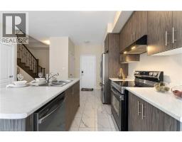 10 LEMON Avenue - 12