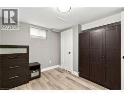 1 MAHONY Avenue - 38
