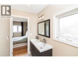 443 ELEVENTH Road E - 31
