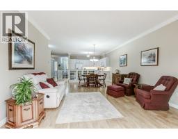 20 ISHERWOOD Avenue UnitNo. 109 - 13