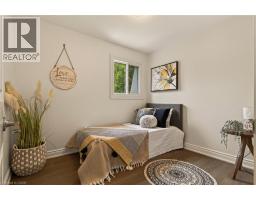 9 FAIRVIEW Place - 12