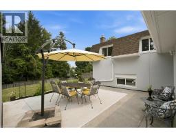 9 FAIRVIEW Place - 26