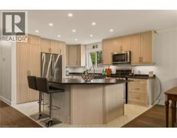 9 FAIRVIEW Place - 8