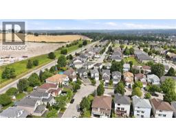 801 HUNTERS GATE Crescent - 37