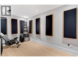 87 MARSTON Crescent - 39