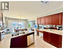 21 TRUDELLE Crescent - 19
