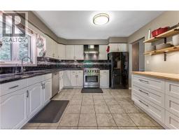 40 PETER Street - 13