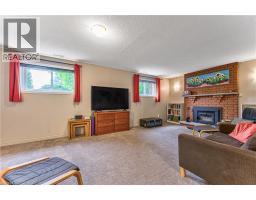 40 PETER Street - 25