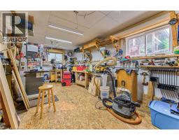40 PETER Street - 31