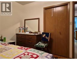 26 MEADOWLARK Road - 26