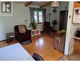 26 MEADOWLARK Road - 8