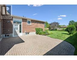 45 MILVERTON Close - 35