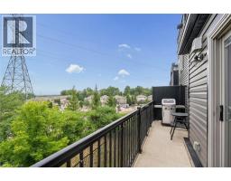 1989 OTTAWA Street S UnitNo. 19D - 8