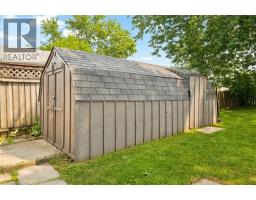 89 MAPLE Avenue - 31