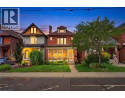 394 CHARLTON Avenue W - 1