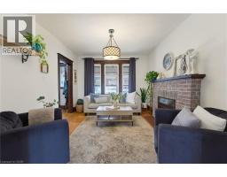 394 CHARLTON Avenue W - 12