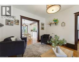 394 CHARLTON Avenue W - 13
