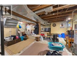 394 CHARLTON Avenue W - 33