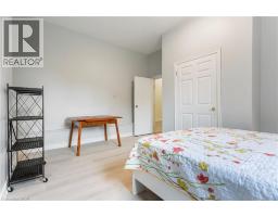 25 SAUNBY Street - 28