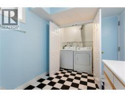 25 SAUNBY Street - 38