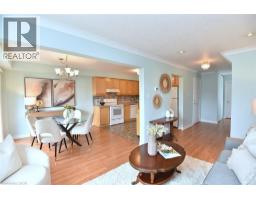 12 WHITEDEER Road UnitNo. 18 - 8