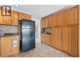 2 NEWBURY Drive - 11