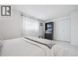 2 NEWBURY Drive - 17