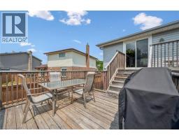 2 NEWBURY Drive - 27