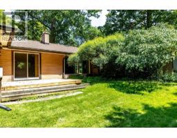 44 COLQUHOUN Crescent - 37