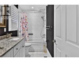2102 SALMA Crescent - 24