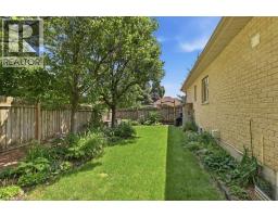515 BIRCHLEAF Walk - 32