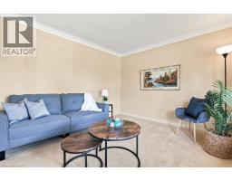 184 MURDOCK Avenue - 9