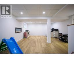 22 EAST 11TH Street - 16